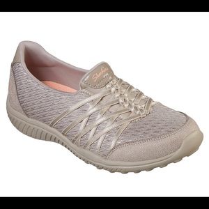 👟👟👟Skechers shoes. 👟👟👟 Women’s size 6.5.